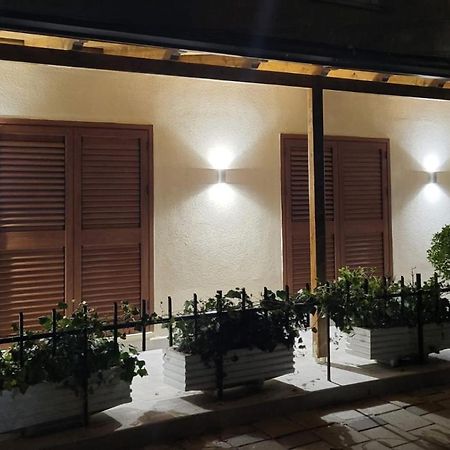 Pietro Guesthouse 3 Tirana Zewnętrze zdjęcie