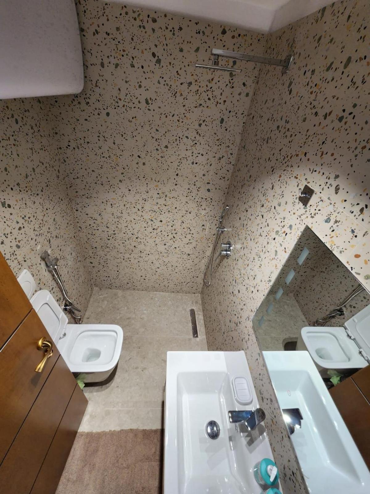 Pietro Guesthouse 3 Tirana Zewnętrze zdjęcie